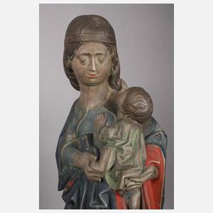 Geschnitzte Madonnenplastik