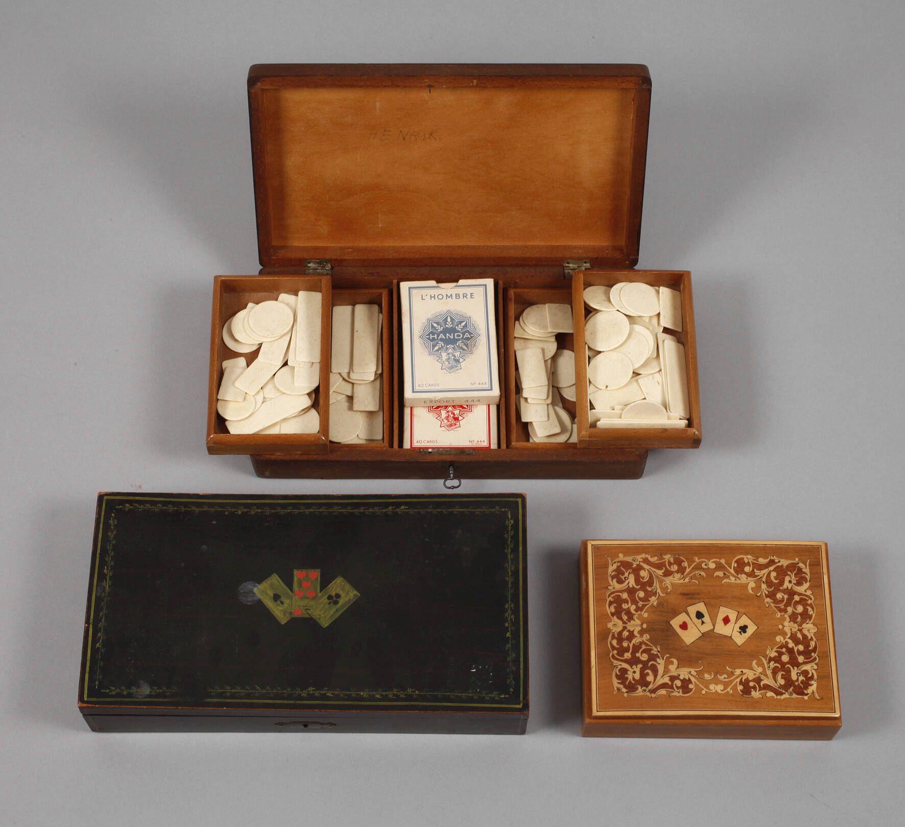 Drei Spielschatullen