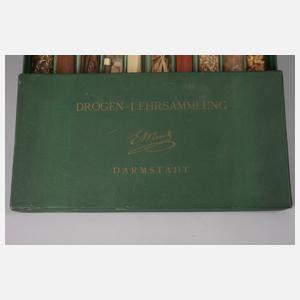 Historische Drogenlehrsammlung