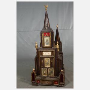 Polyphon in Form des Aachener Doms