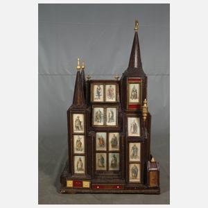 Polyphon in Form des Aachener Doms