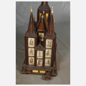 Polyphon in Form des Aachener Doms