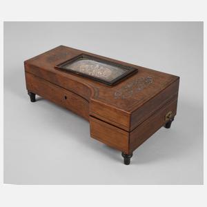 Necessaire mit Spielwerk