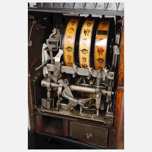 Historischer Spielautomat