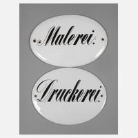 Zwei Schilder Porzellan111