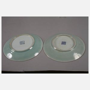 Zwei Zierteller Seladon