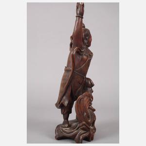 Figürliche Schnitzerei