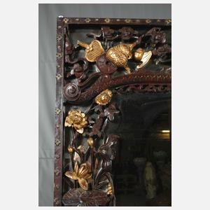 Übergroßer Spiegel China