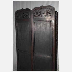 Paravent mit Seidenstickerei
