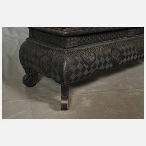 Feiner Kabinettschrank