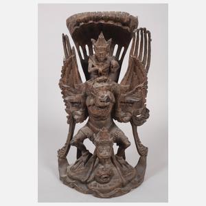 Figürliche Schnitzereien