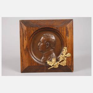 Relief Bismarck und Moltke