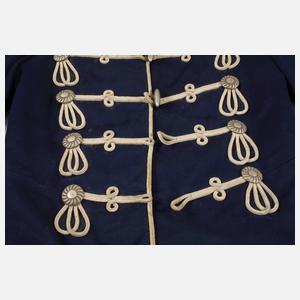 Husarenjacke und Mütze