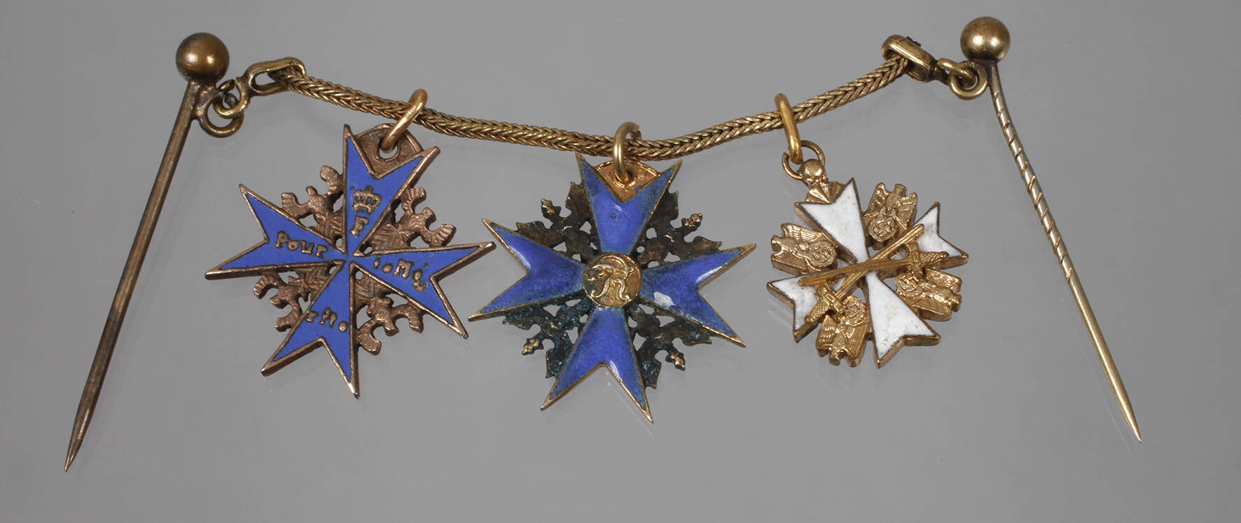 Frackkette mit Ordensminiaturen