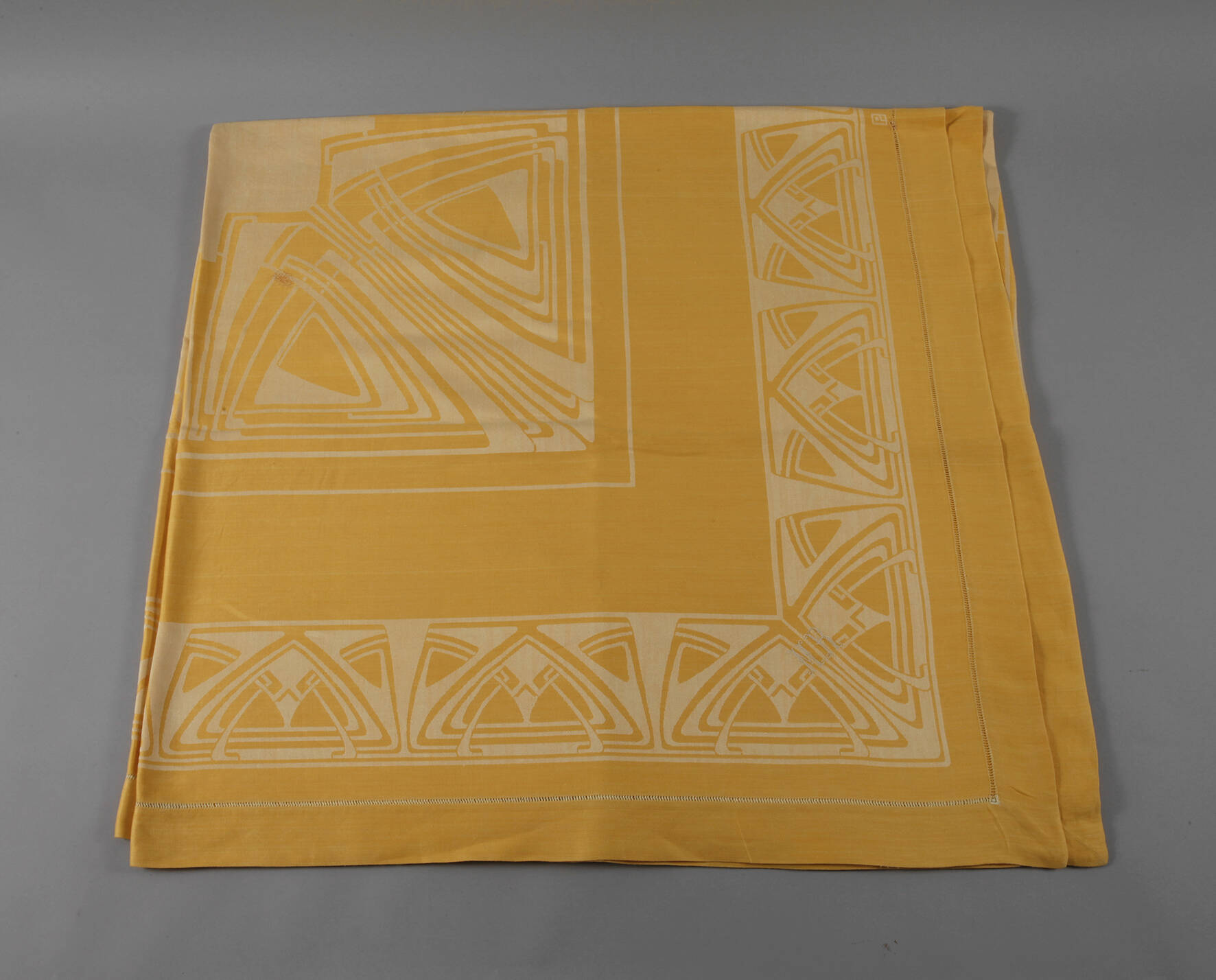 Großes Tafeltuch Peter Behrens