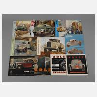 Zehn Autoprospekte111