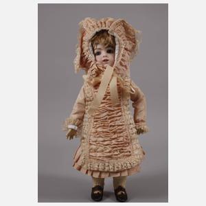 Französische Porzellankopfpuppe "Bébé"