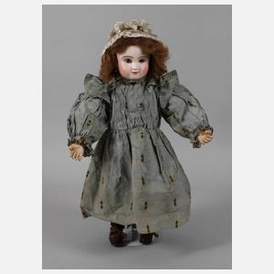 Französische Porzellankopfpuppe