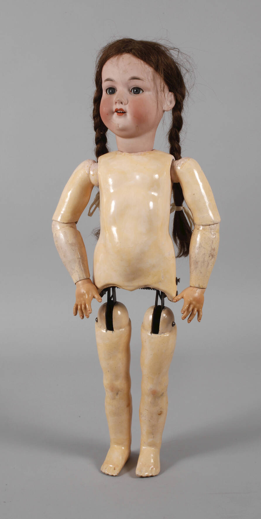 Armand Marseille große Porzellankopf-Laufpuppe