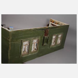 Puppenküche mit umfangreichem Zubehör