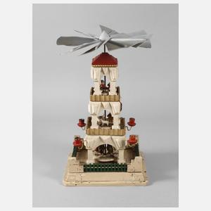 Weihnachtspyramide mit Besatz