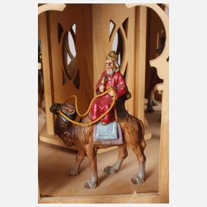 Große Weihnachtspyramide mit Besatz