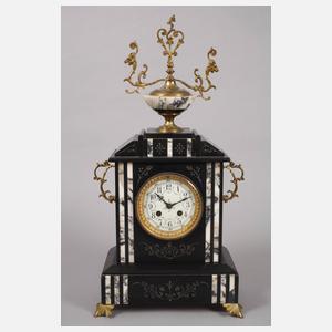 Kaminuhr Historismus