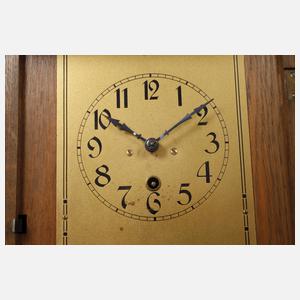 Hillers sprechende Uhr