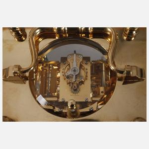 Reisewecker Matthew Norman mit Vollkalender