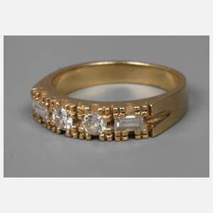 Damenring mit Diamanten