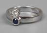 Damenring mit Saphir und Brillant