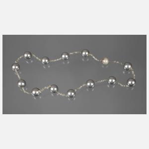 Perlenkette mit Diamanten