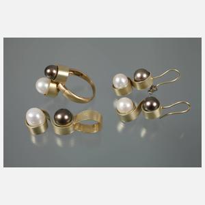 Schmuckset mit Perlen