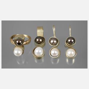 Schmuckset mit Perlen