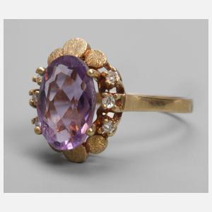 Damenring mit Amethyst und Diamanten