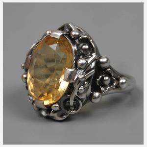 Damenring mit Citrin