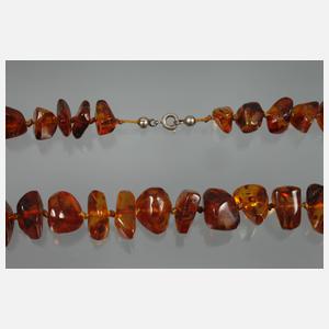 Zwei Bernsteinketten
