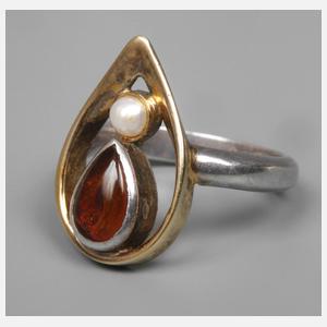 Damenring mit Bernstein und Perle