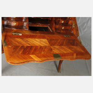 Feines Schreibmöbel