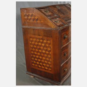 Schrägklappensekretär Barock