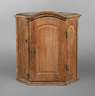 Kleiner Eckschrank Barock