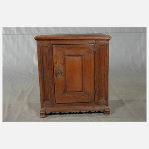 Kleiner barocker Halbschrank