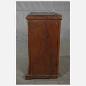 Kleiner barocker Halbschrank