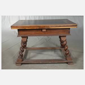 Bäuerlicher Auszugstisch