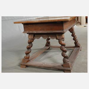 Bäuerlicher Auszugstisch