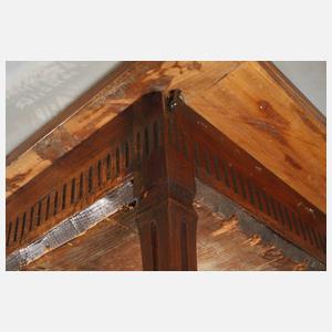 Klassizistischer Klapptisch