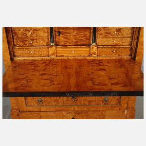 Konischer Biedermeiersekretär