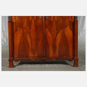 Kleiderschrank Biedermeier