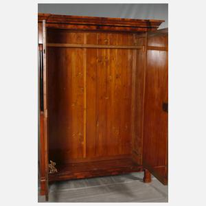 Kleiderschrank Biedermeier