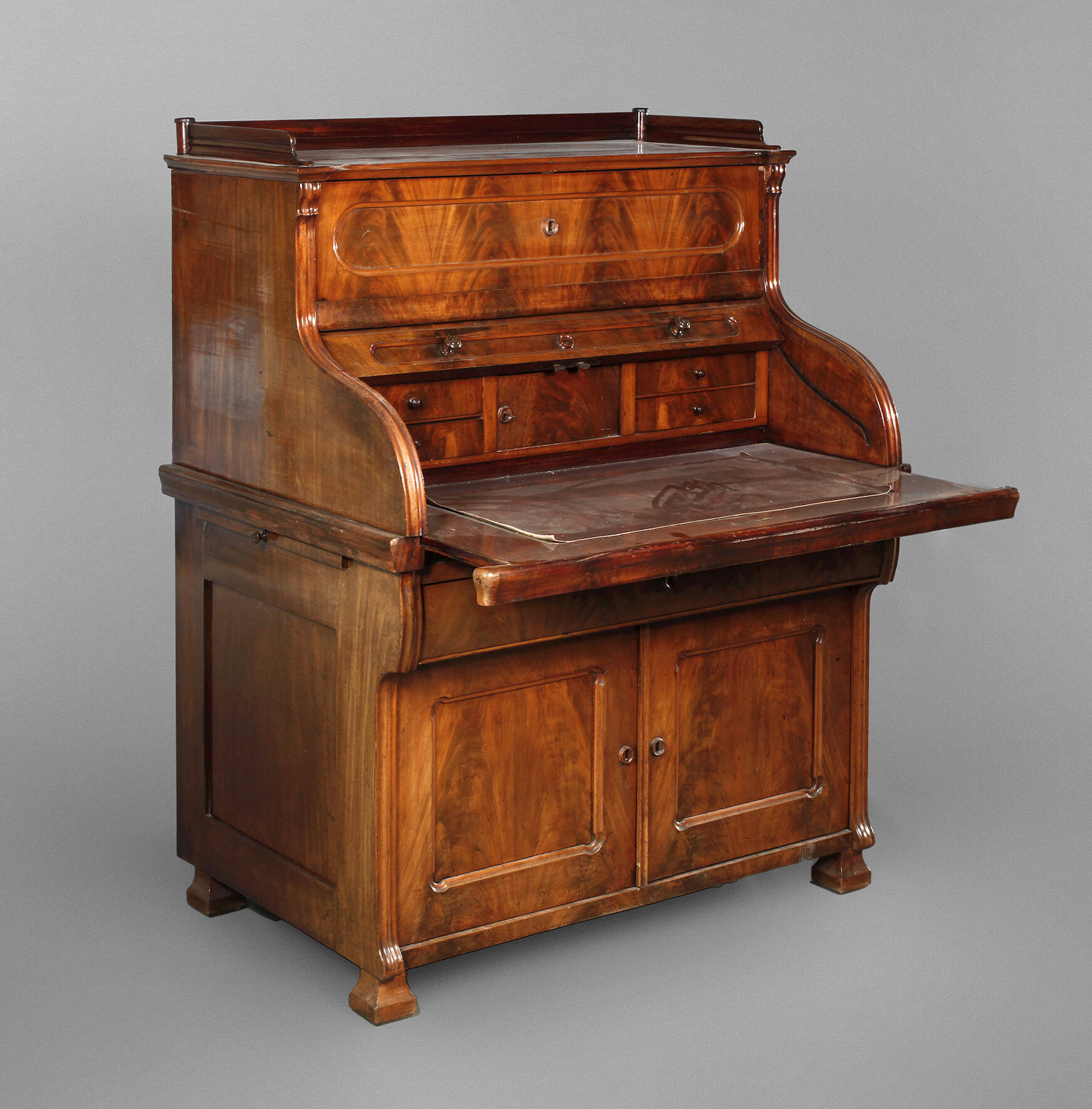 Sekretär Louis Philippe